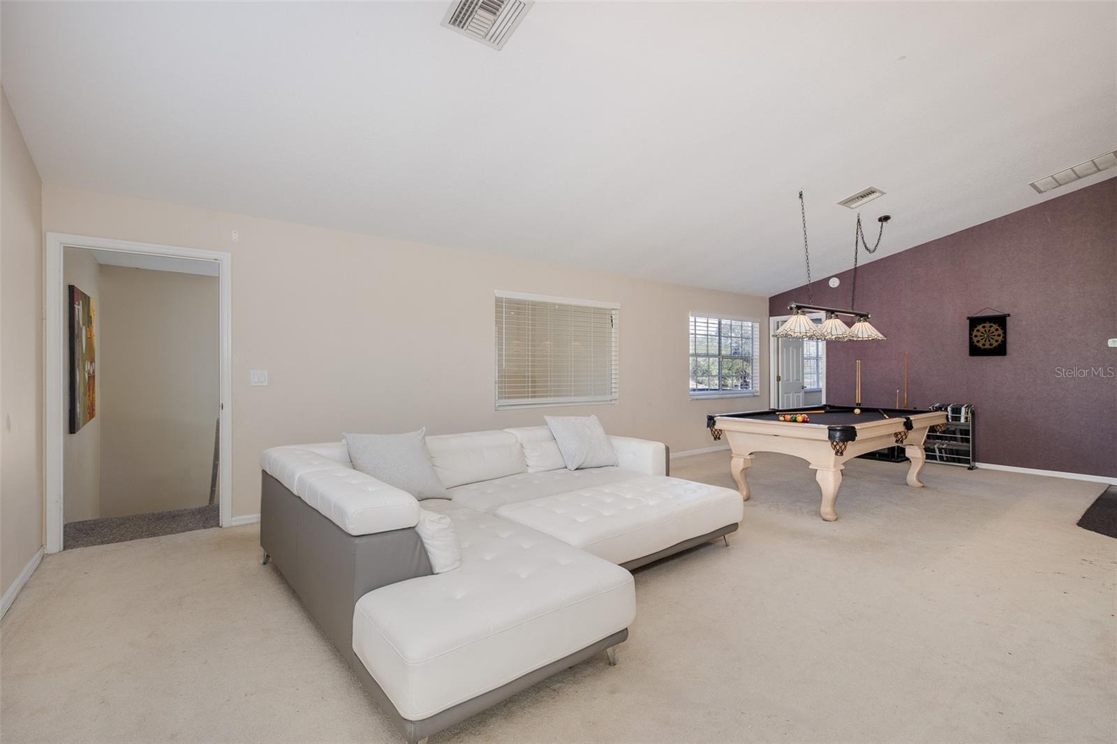 SUTTON PLACE - Residential