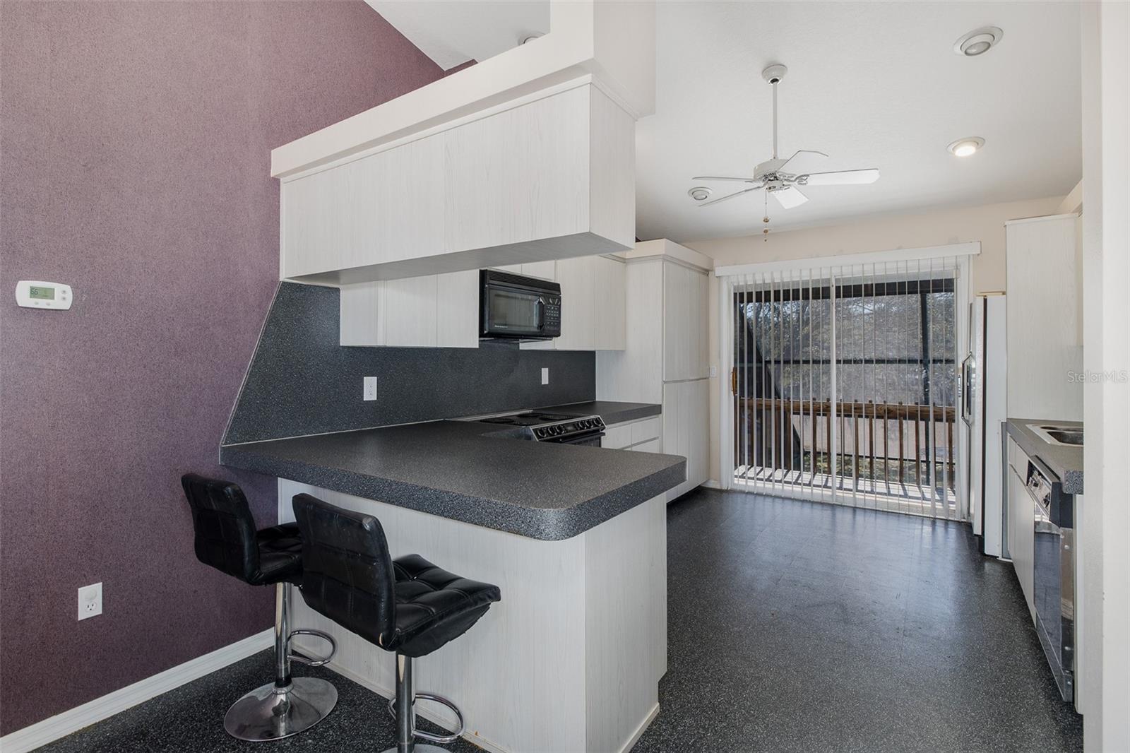 SUTTON PLACE - Residential