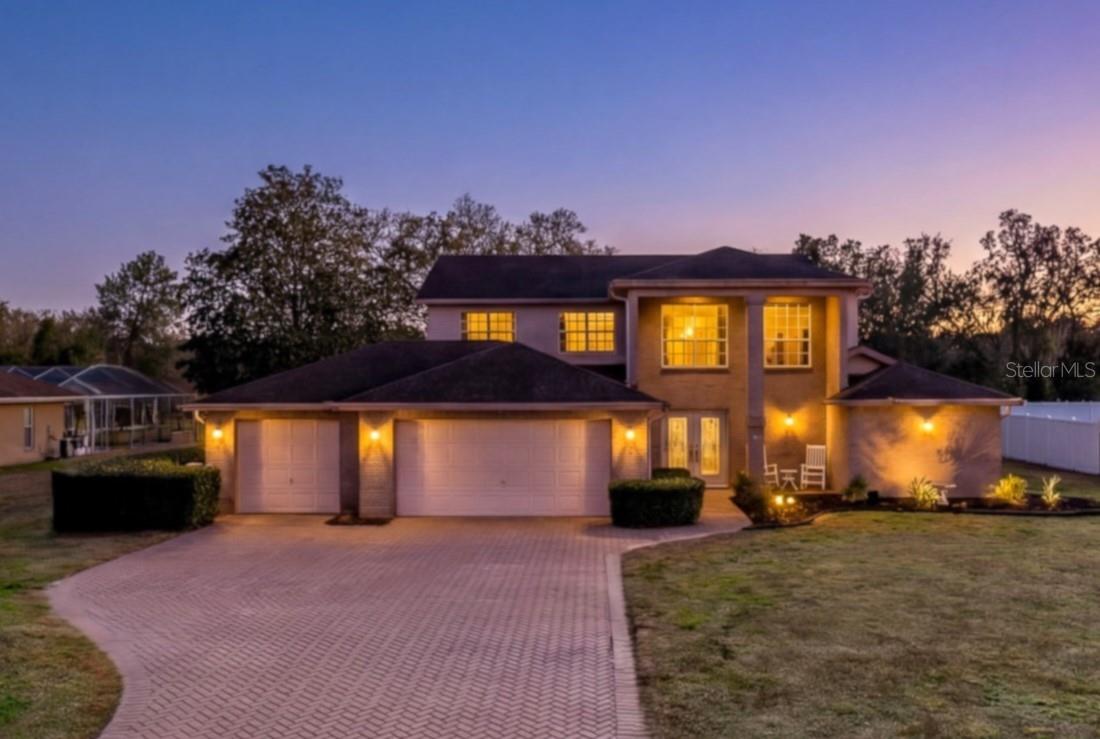 SUTTON PLACE - Residential