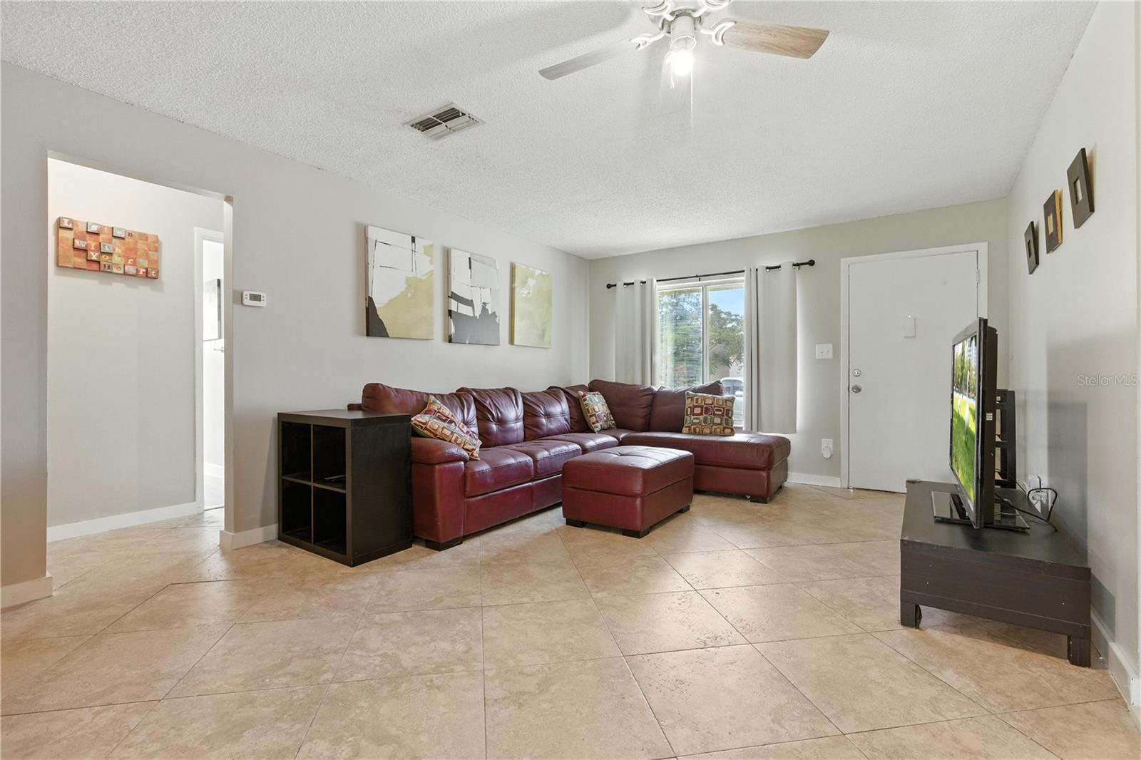 4825 LORETTA LANE