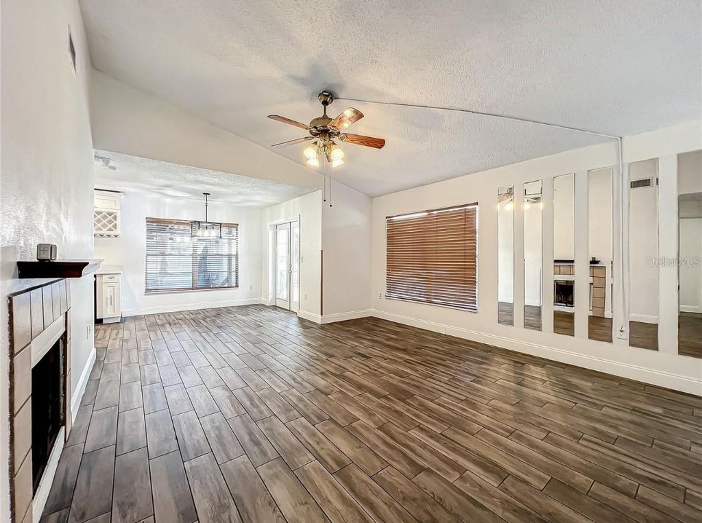 Photo of 1339 Bramblewood Drive, Lakeland, FL 33811 (MLS # TB8478226)