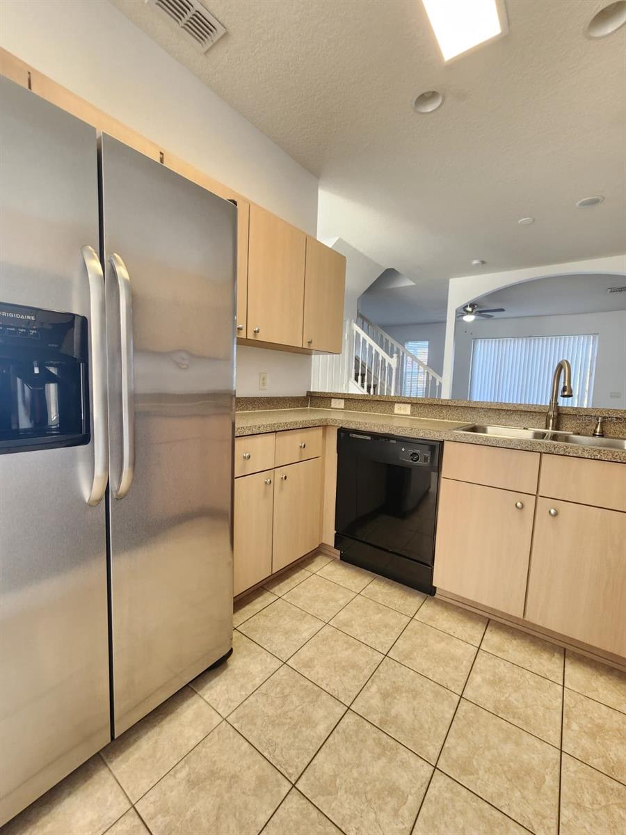 FIESTA KEY - Residential