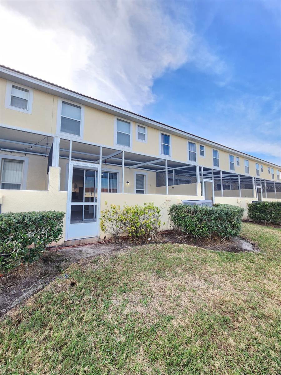 FIESTA KEY - Residential