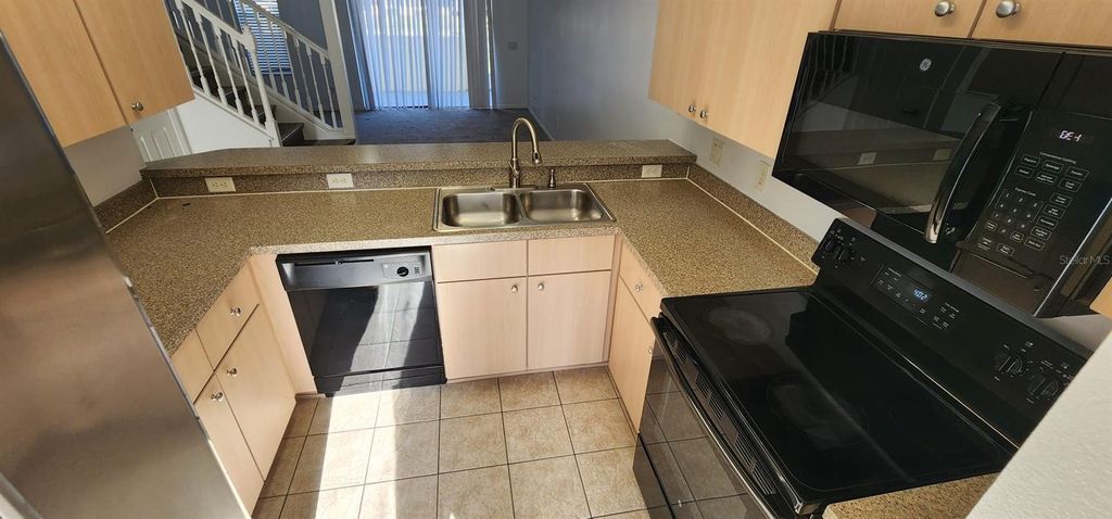 Photo of 1175 South Beach Circle, Kissimmee, FL 34746 (MLS # O6371164)