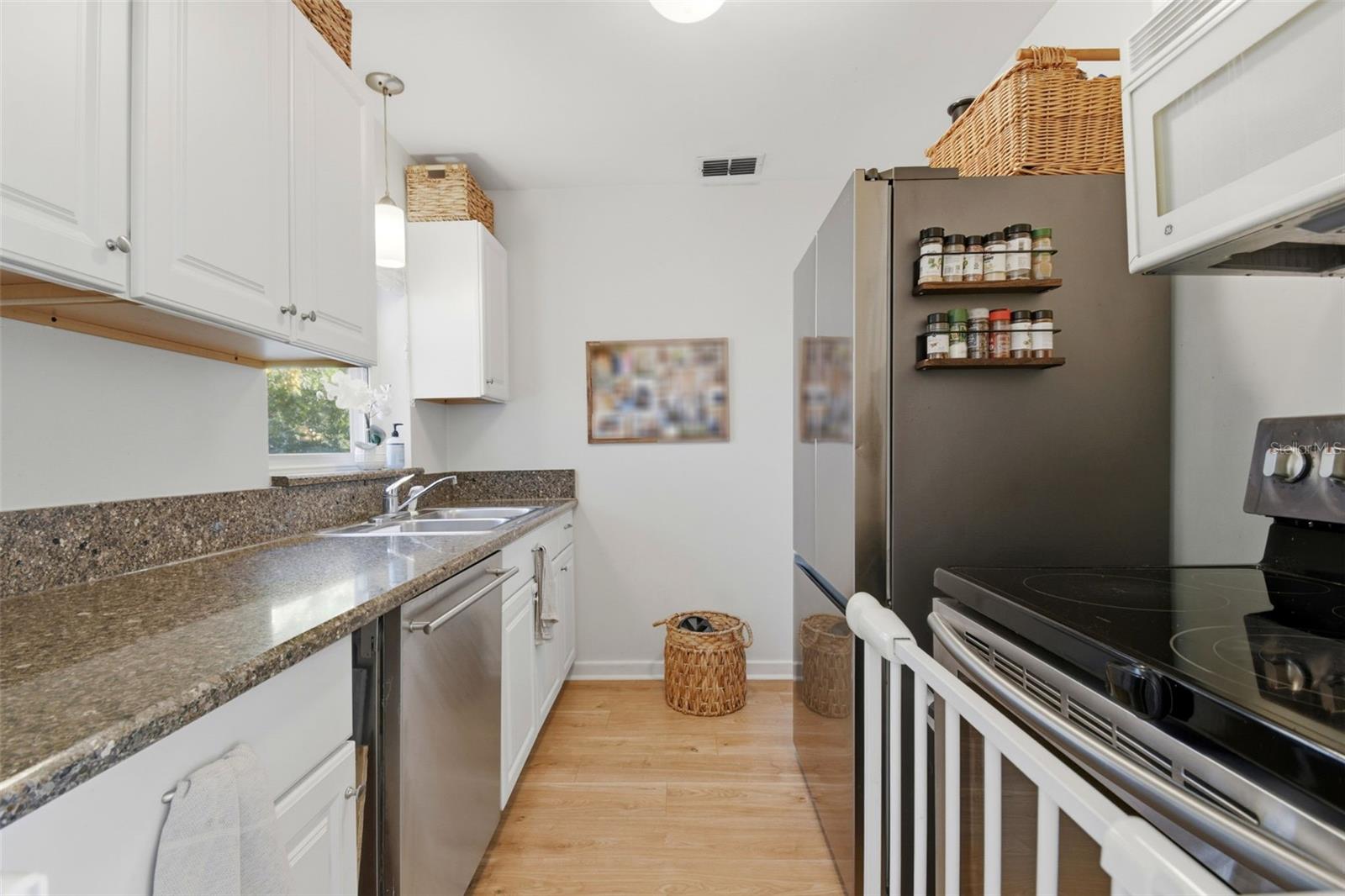 LAKEMONT HEIGHTS - Residential