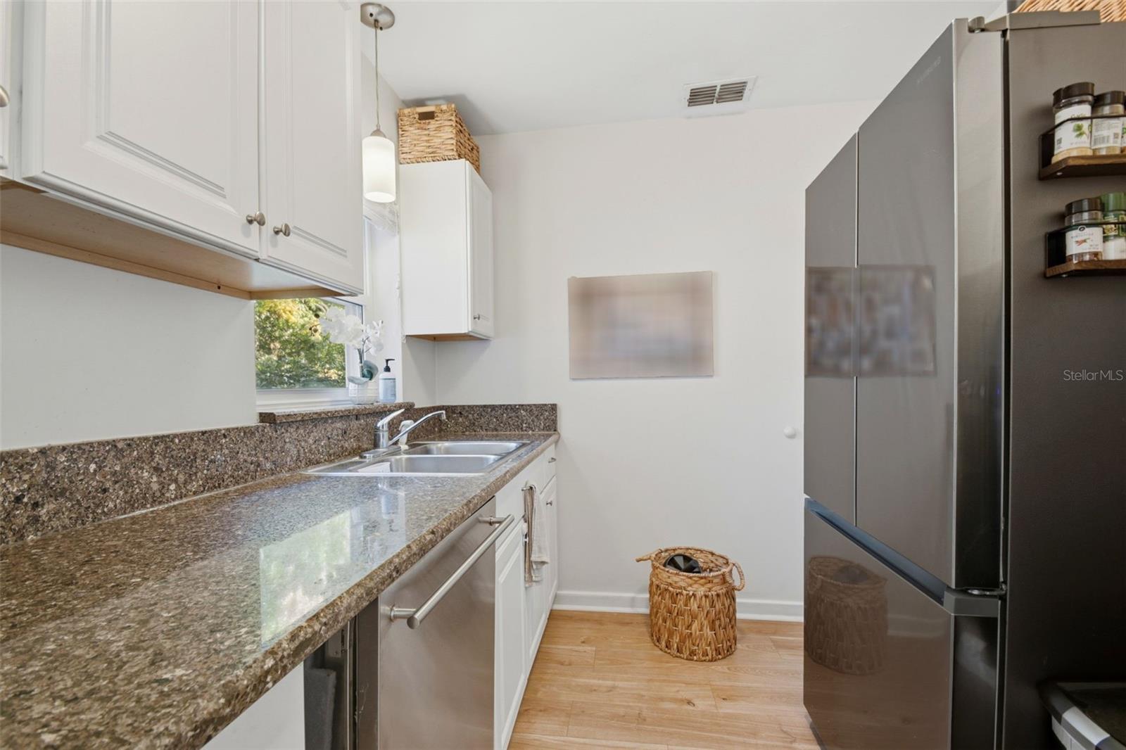 LAKEMONT HEIGHTS - Residential