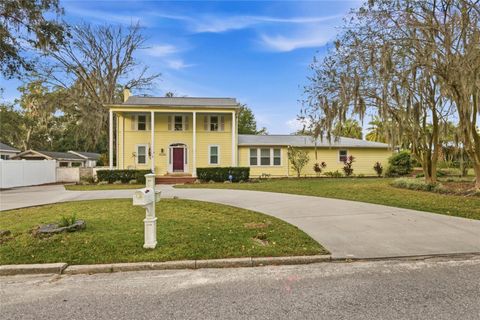 Tiny photo for 1226 SE 9th Avenue, Ocala, FL 34471 (MLS # OM715825)