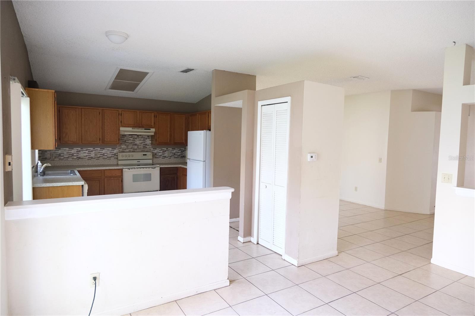 PEMBROOKE - Residential