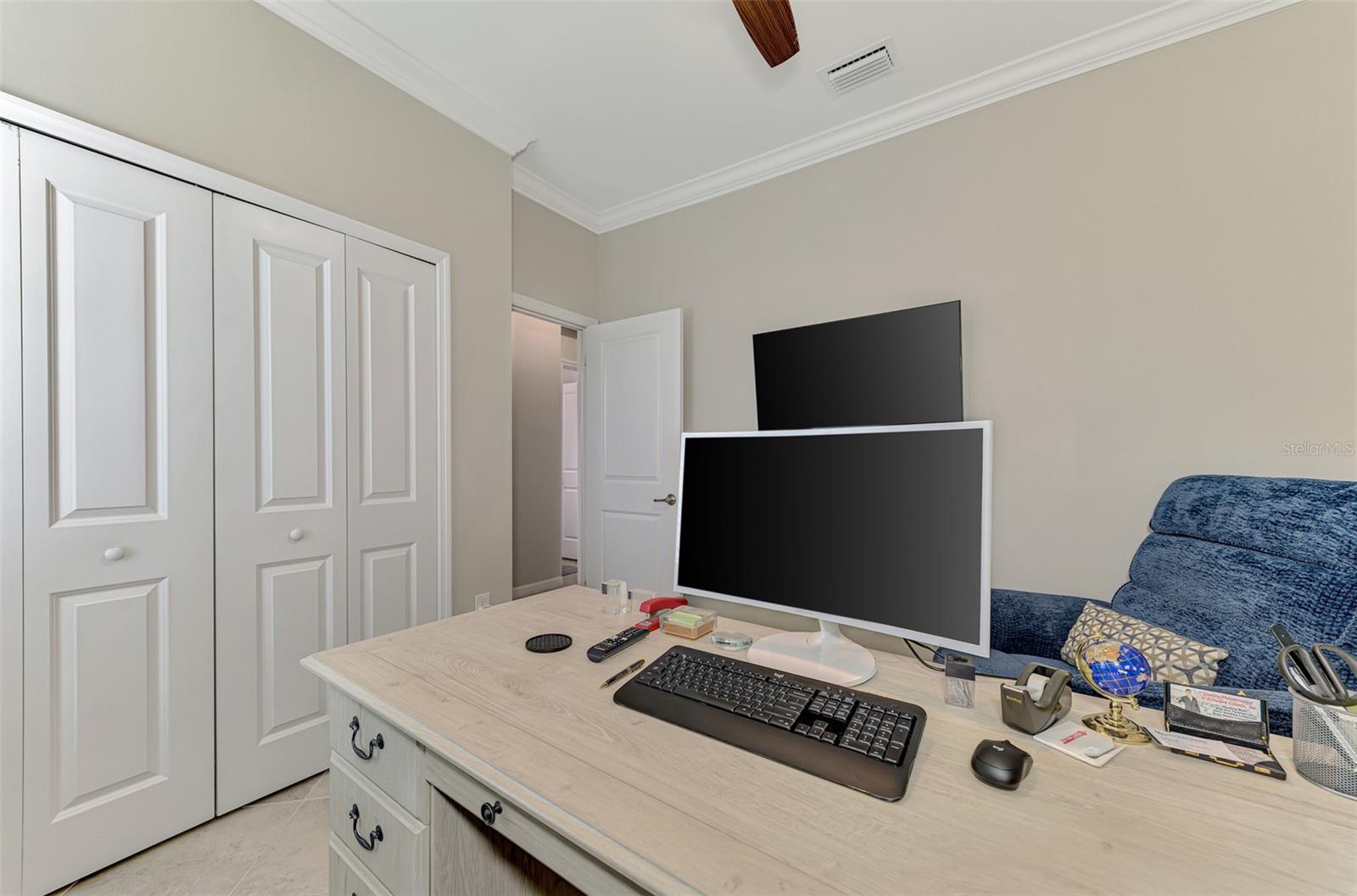 BISCAYNE LANDING - Residential