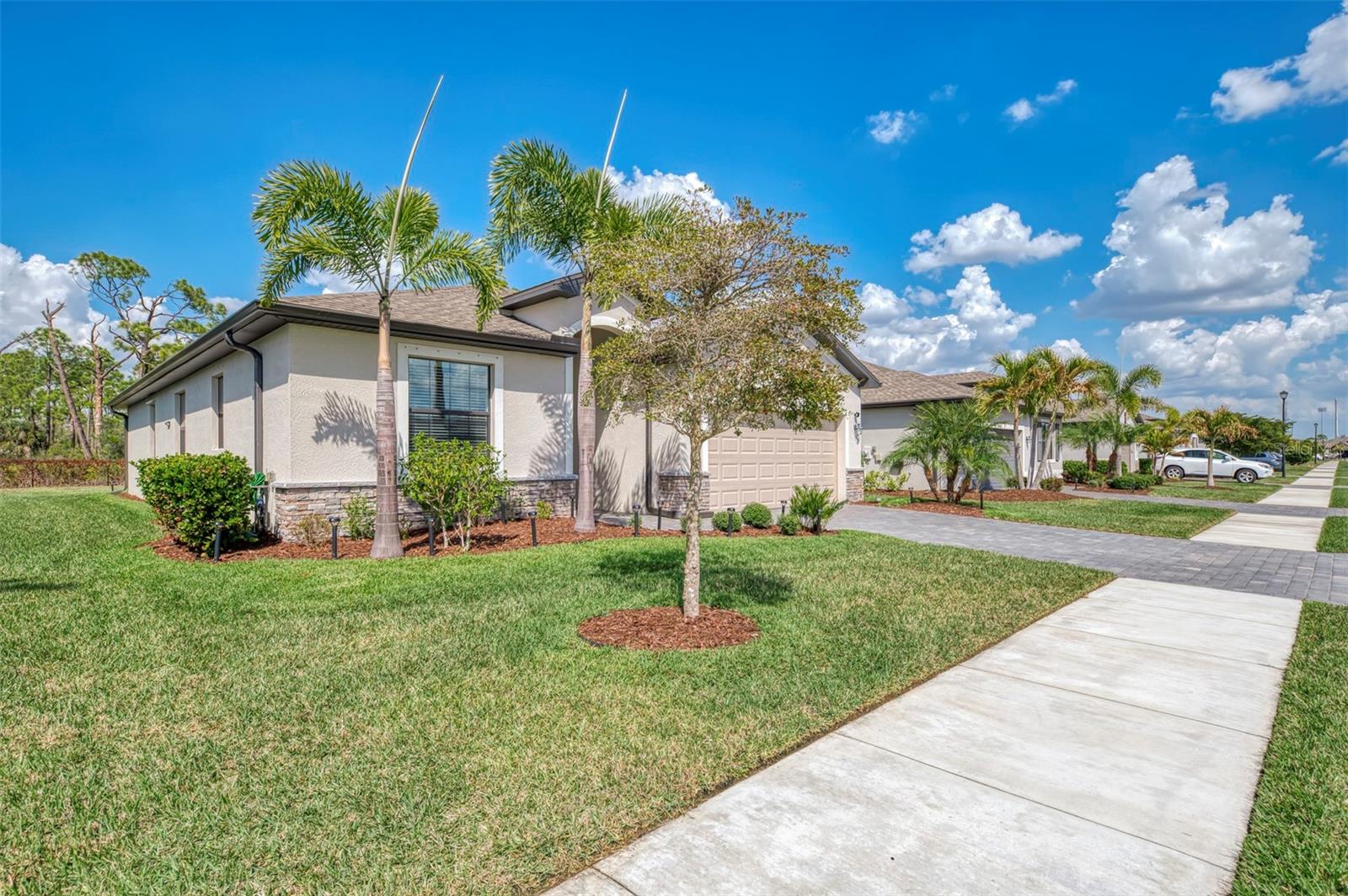 BISCAYNE LANDING - Residential