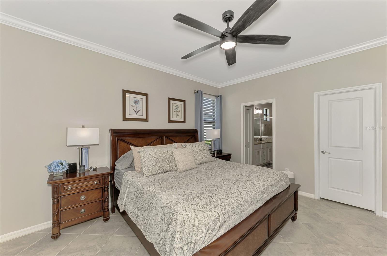 BISCAYNE LANDING - Residential