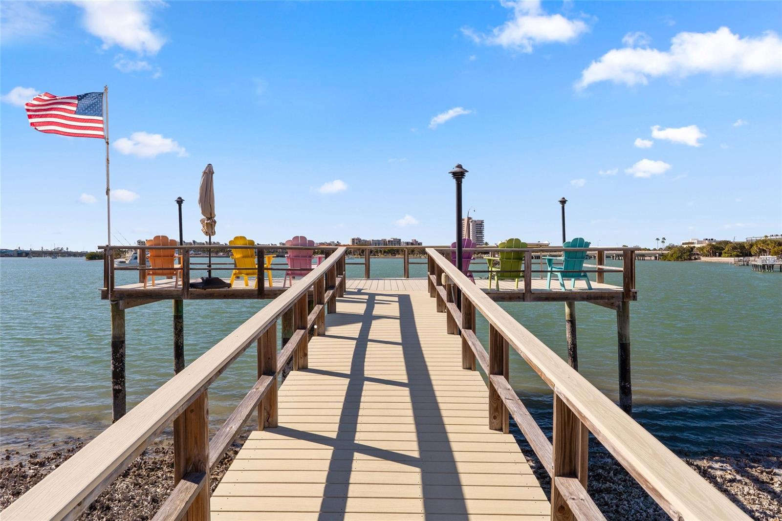 SHORE MANOR BLDG TOWN APTS - Residential