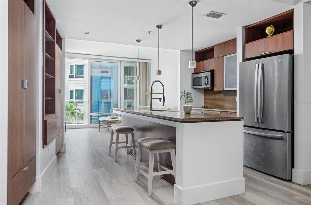 Photo of 912 Channelside Drive #2414, Tampa, FL 33602 (MLS # O6446691)
