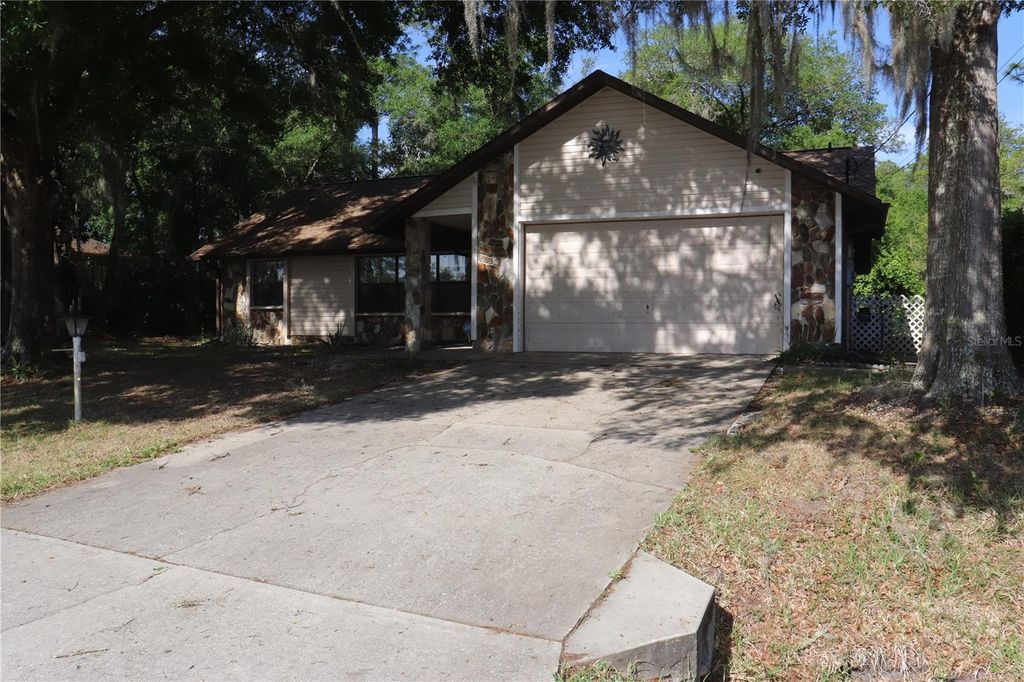 Photo of 1112 NE 130 Terrace, Silver Springs, FL 34488 (MLS # OM722992)