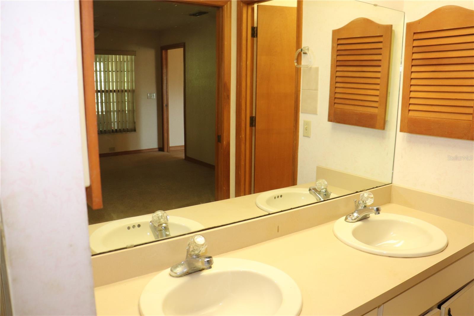 TRAILS EAST - Residential