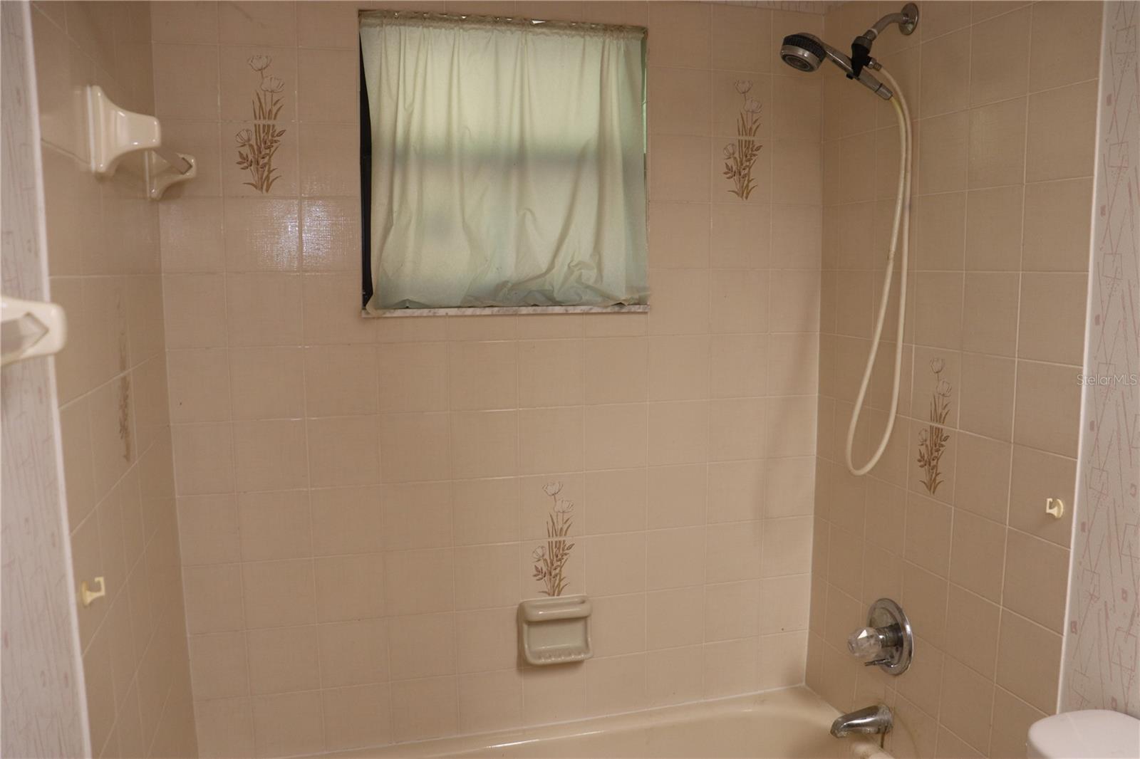 TRAILS EAST - Residential