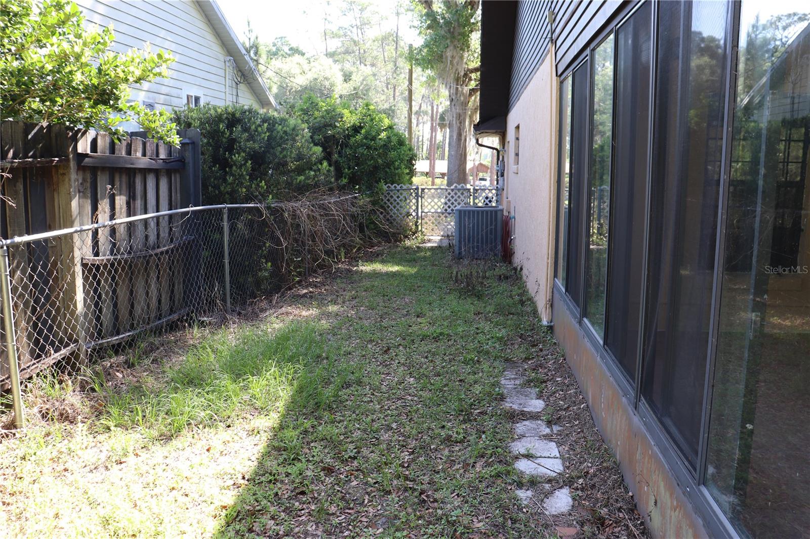 TRAILS EAST - Residential