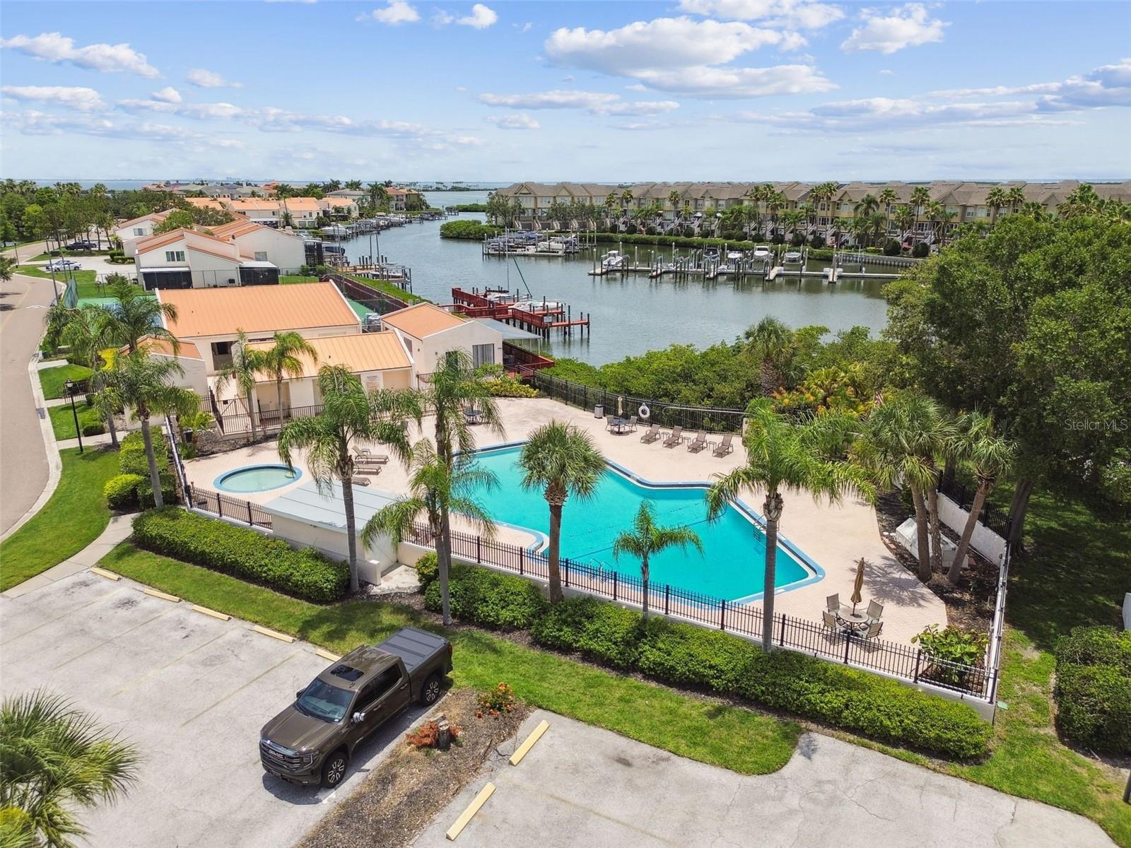 SPINNAKER COVE CONDO PHA - Residential