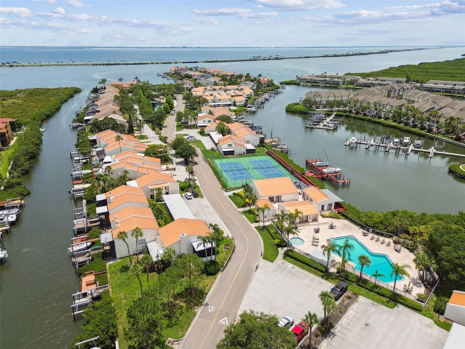 SPINNAKER COVE CONDO PHA - Residential