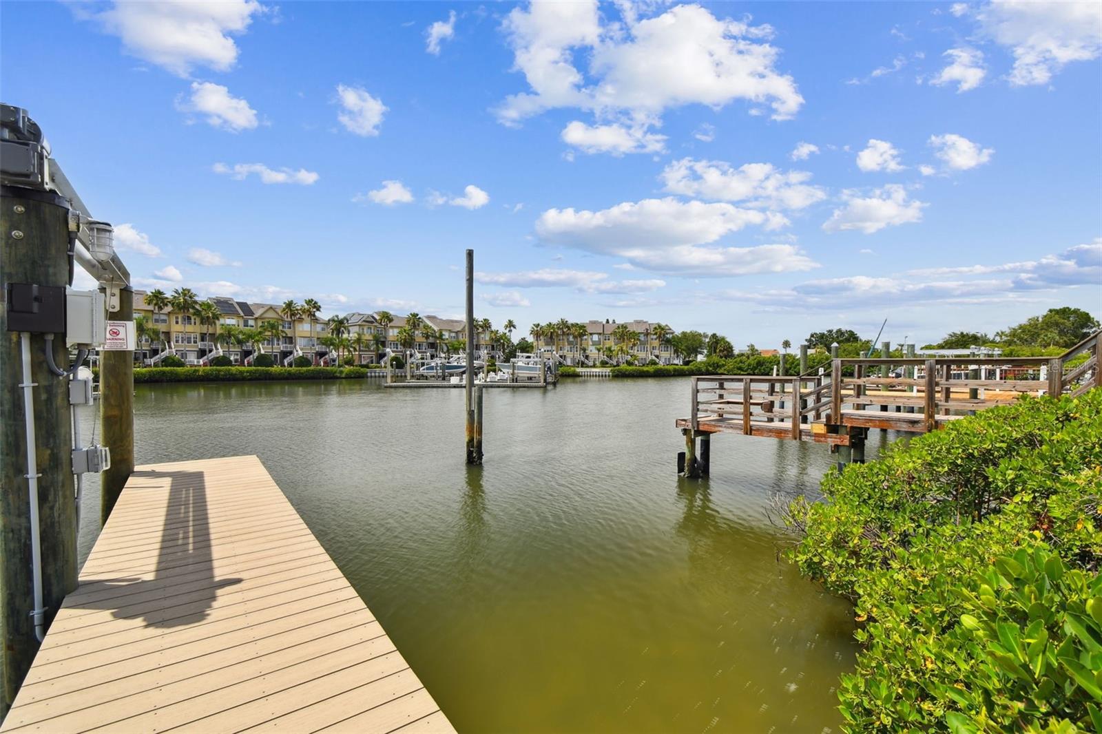 SPINNAKER COVE CONDO PHA - Residential