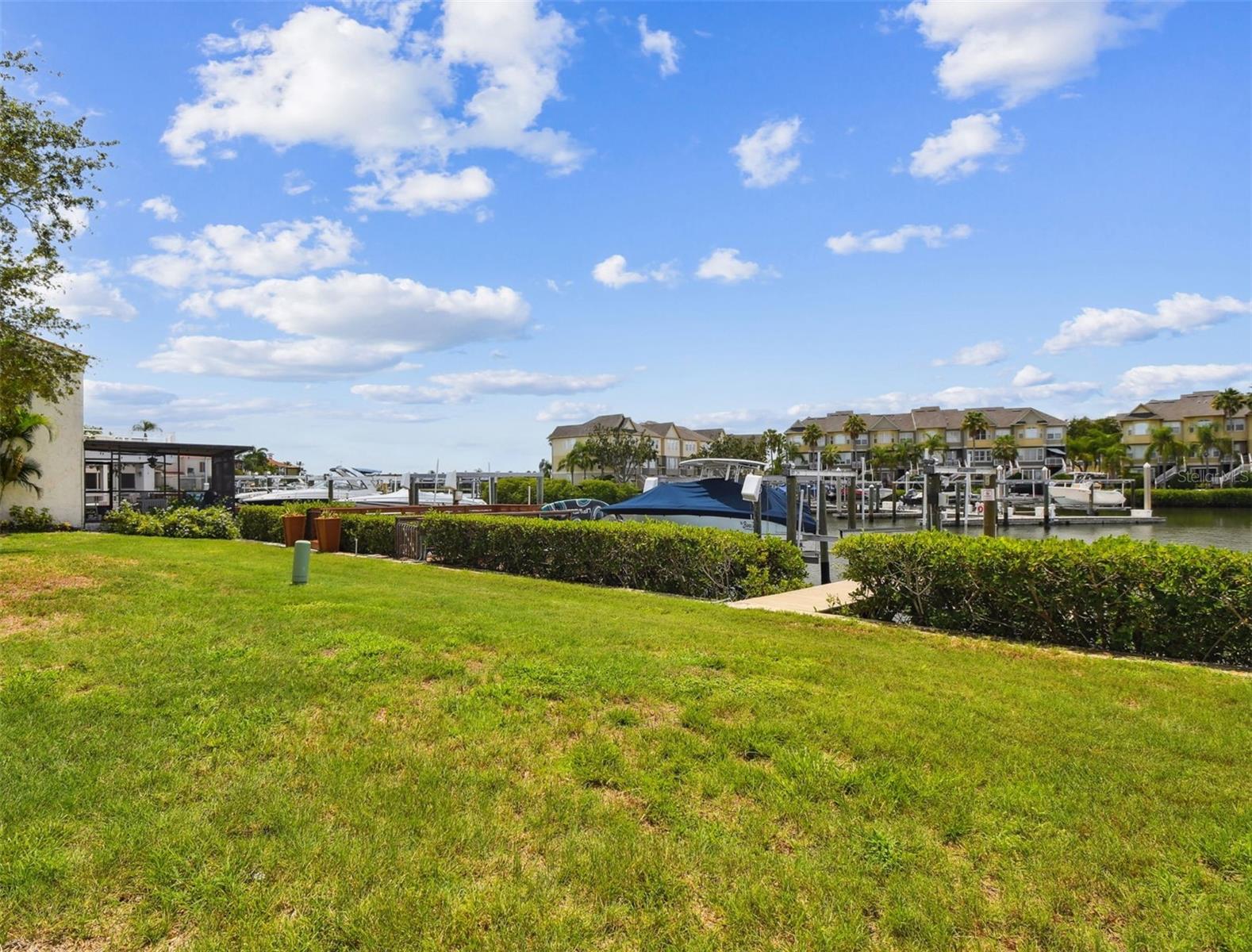 SPINNAKER COVE CONDO PHA - Residential