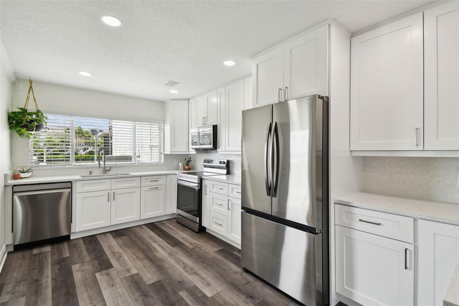 SPINNAKER COVE CONDO PHA - Residential