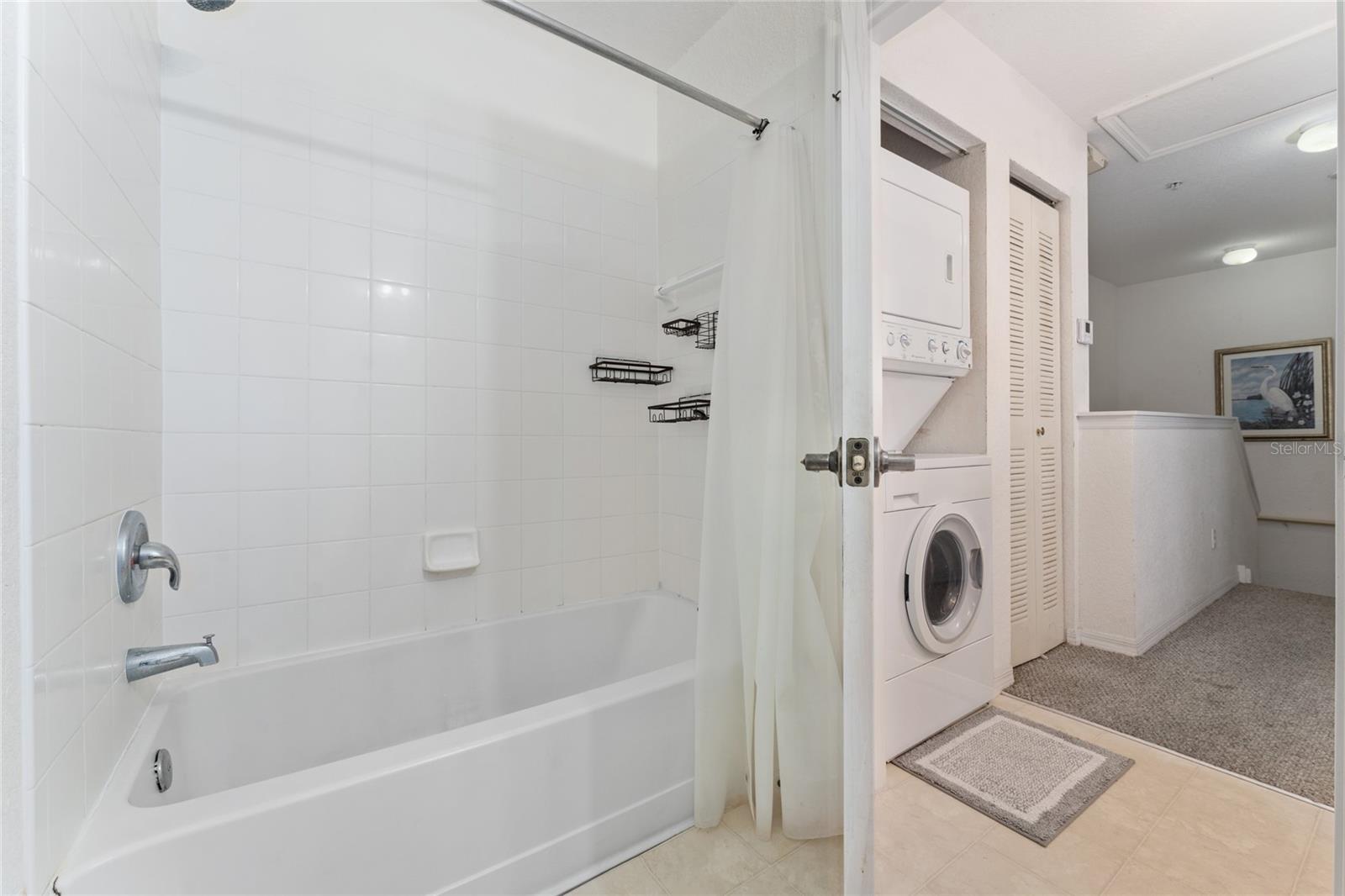 VENETIAN BAY VILLAGE CONDO PH 1 - Residential