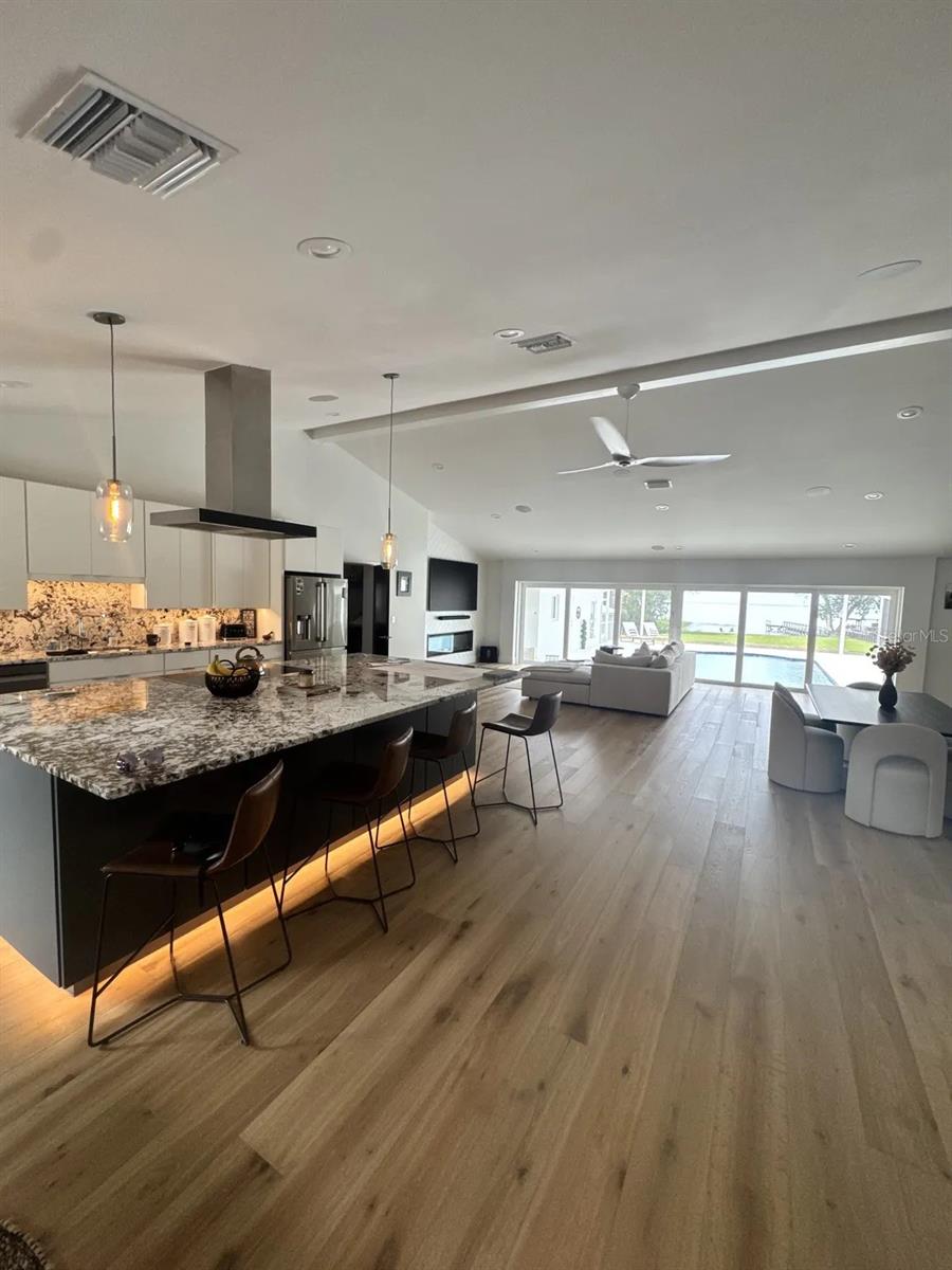 1021 TEMPLE GROVE PLACE