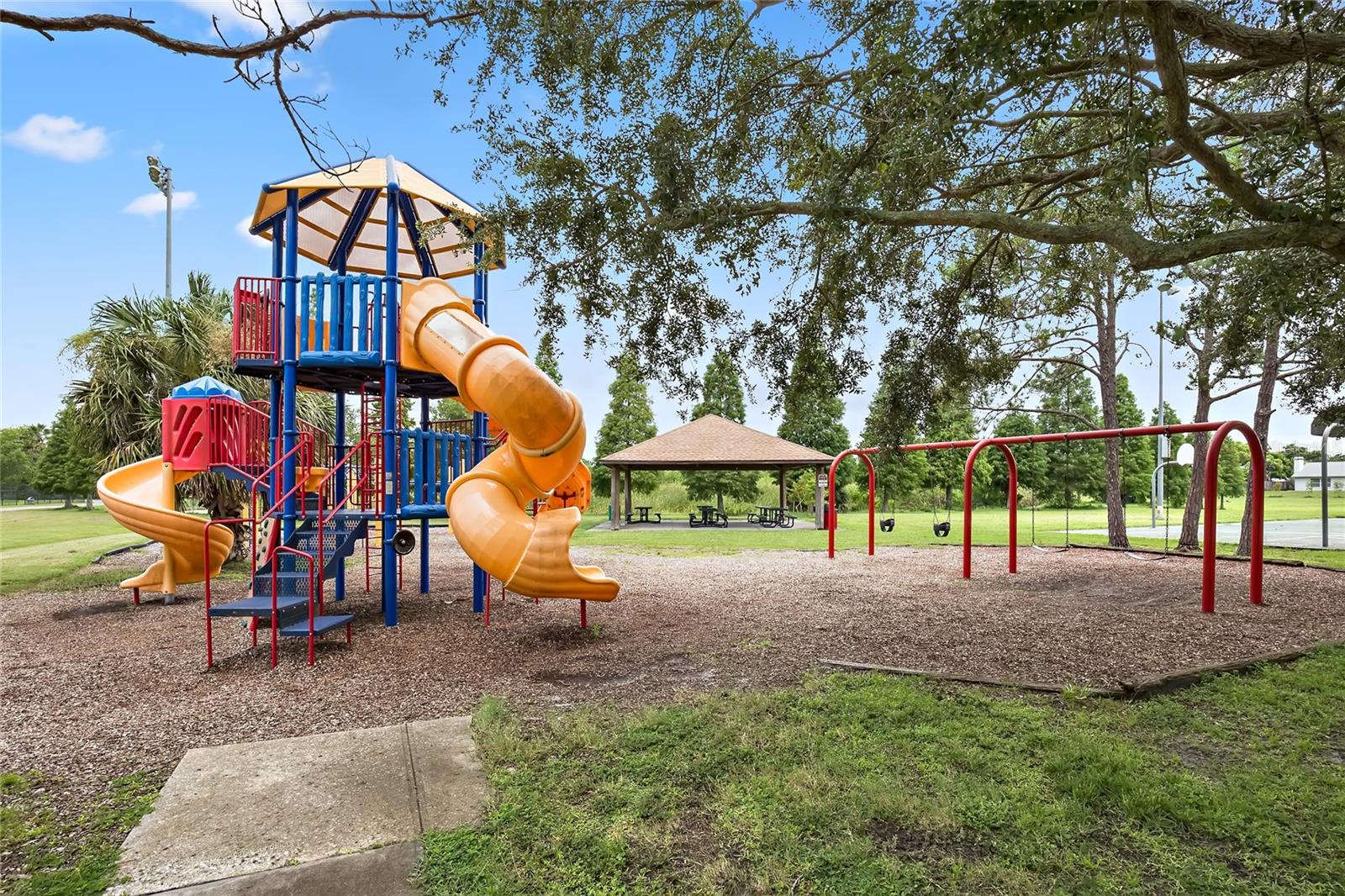 HAYES PARK VILLAGE - Residential