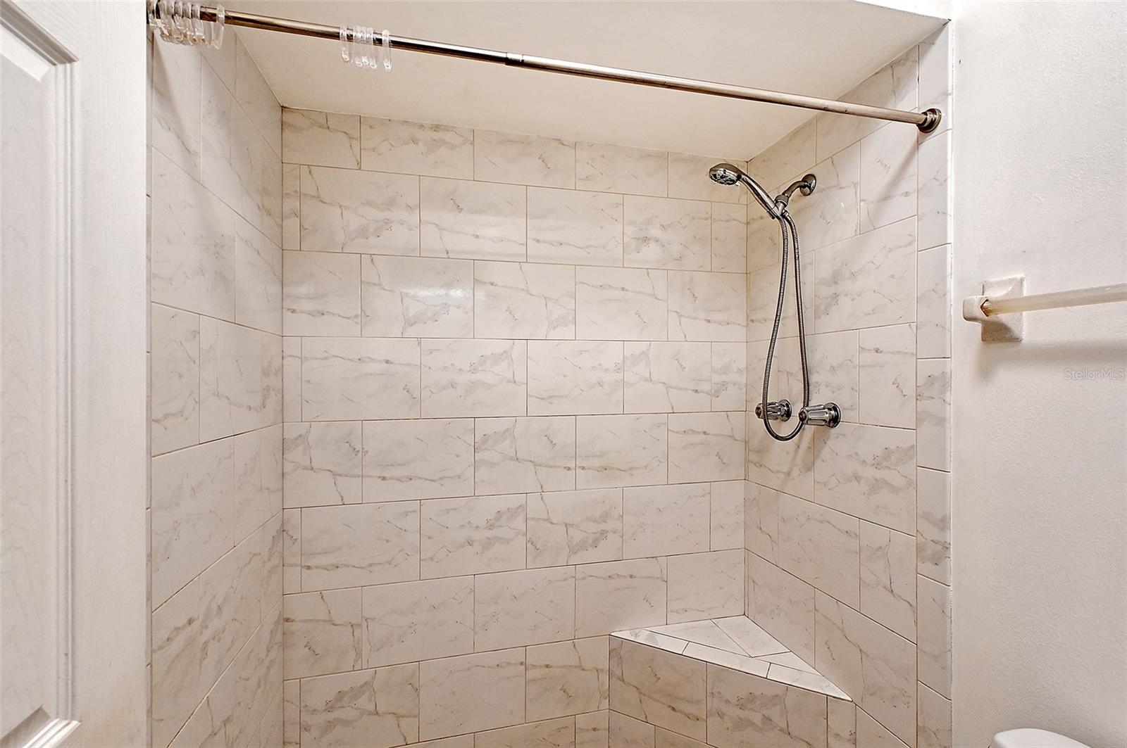 PEBBLE SPGS CLUSTER 1 - Residential