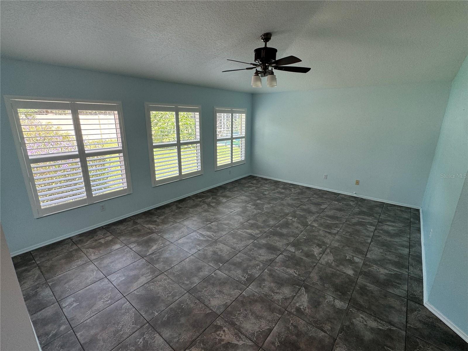 WELLINGTON CHASE - Residential