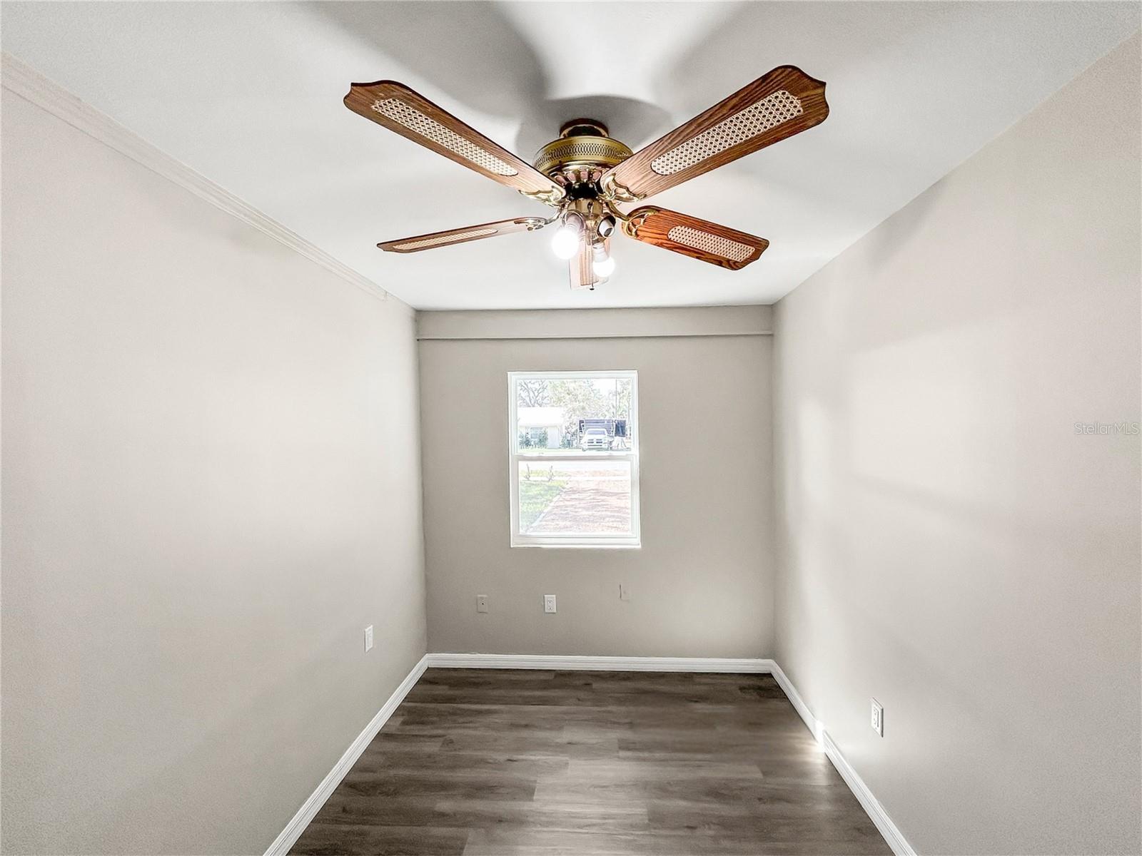 LYNNHURST - Residential