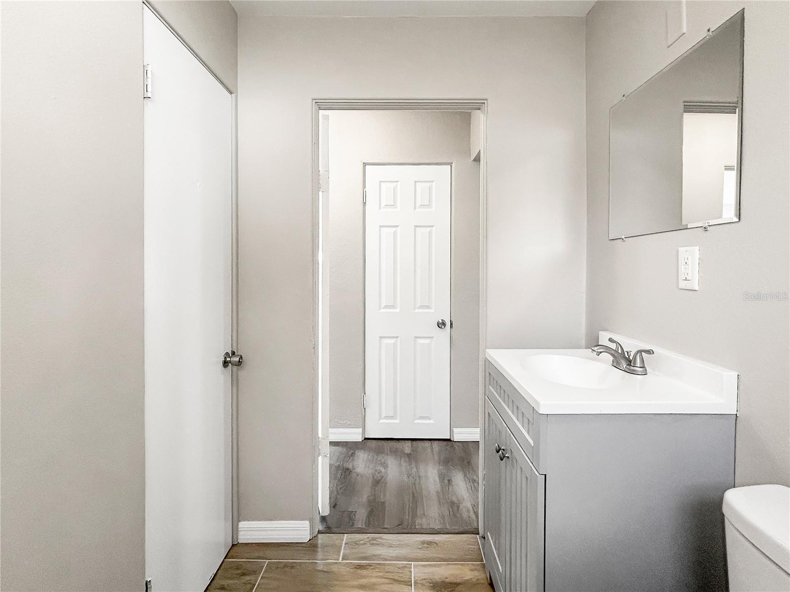 LYNNHURST - Residential