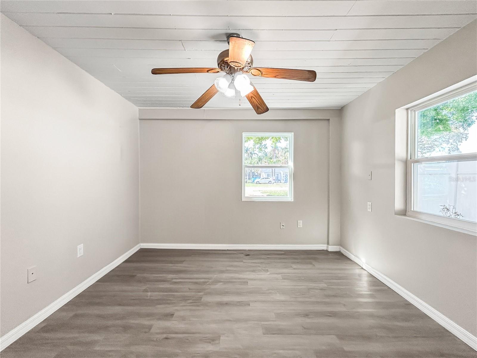 LYNNHURST - Residential