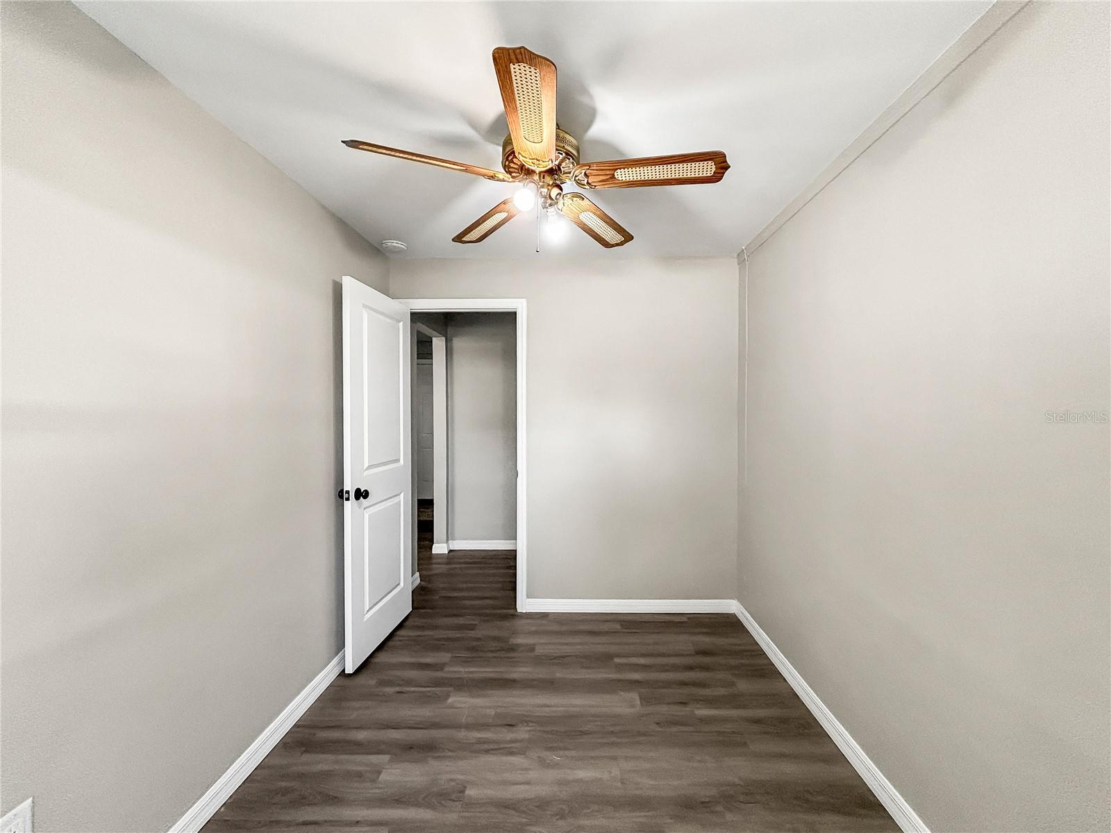 LYNNHURST - Residential