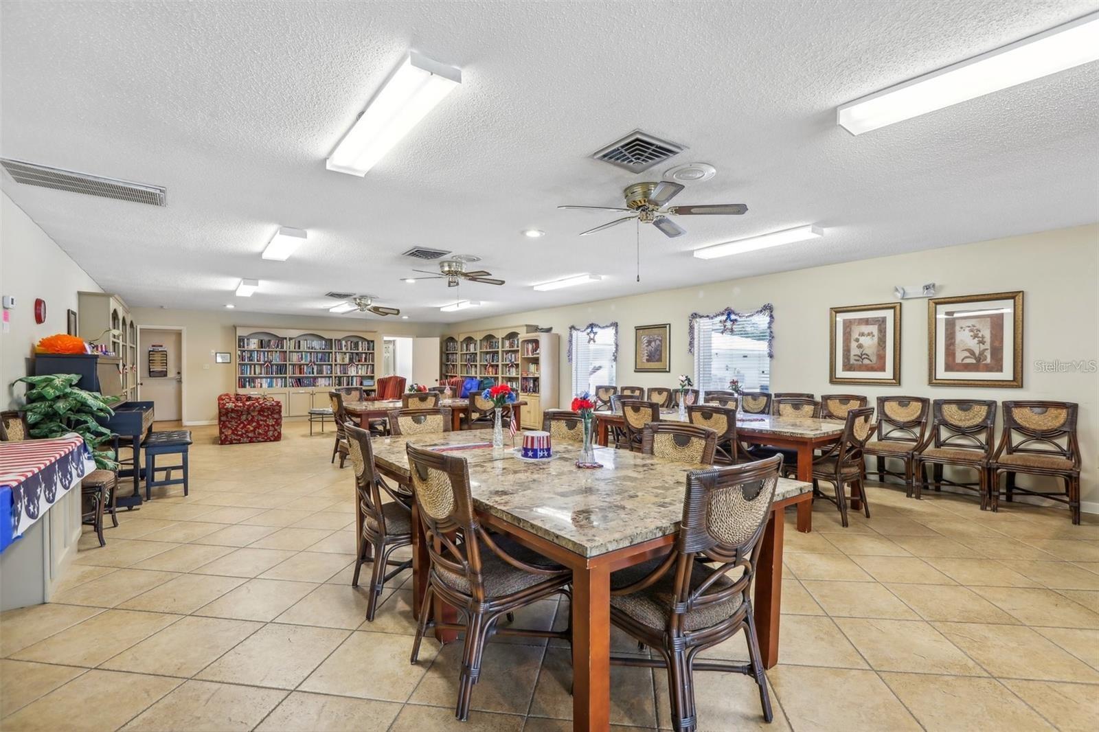 SPRINGWOOD VILLAS - Residential