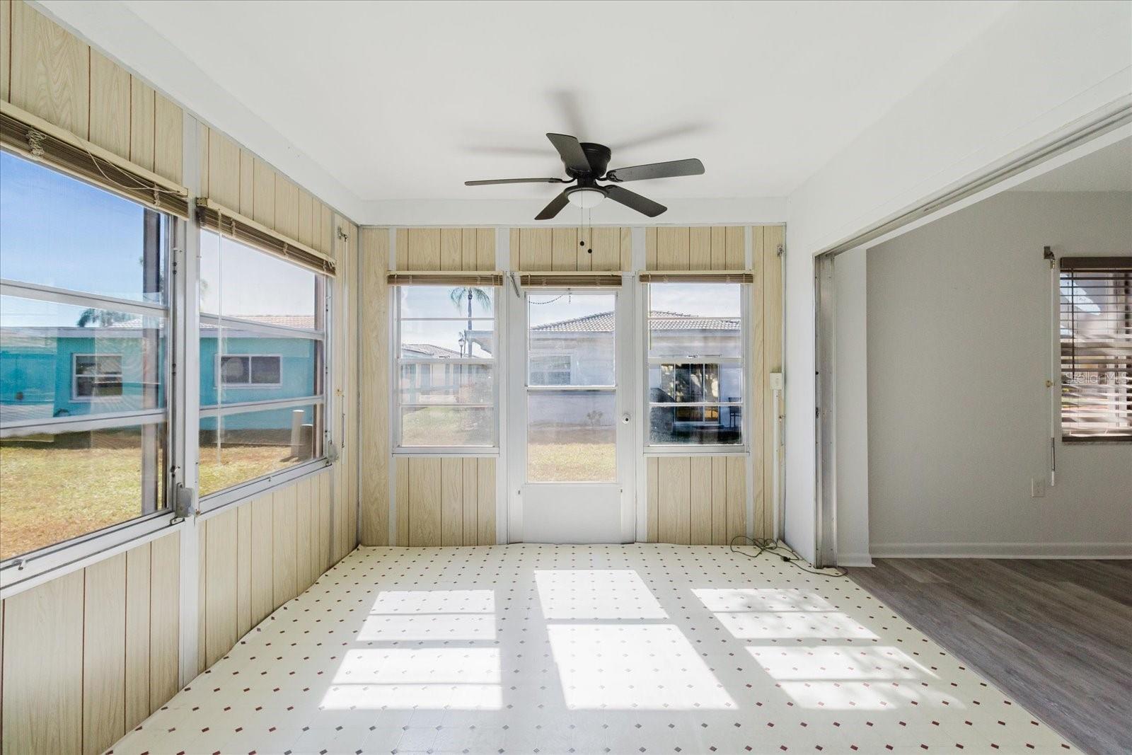 SPRINGWOOD VILLAS - Residential