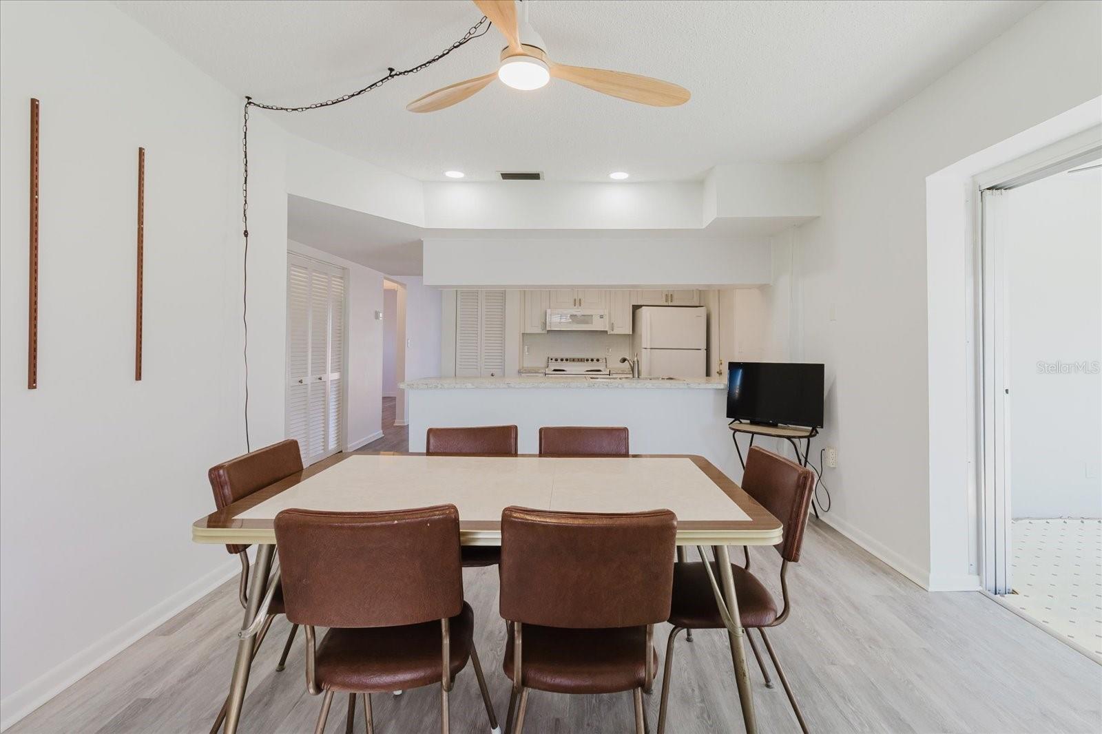 SPRINGWOOD VILLAS - Residential