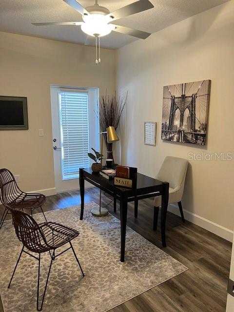 KINGSPORT TWNHMS - Residential Lease