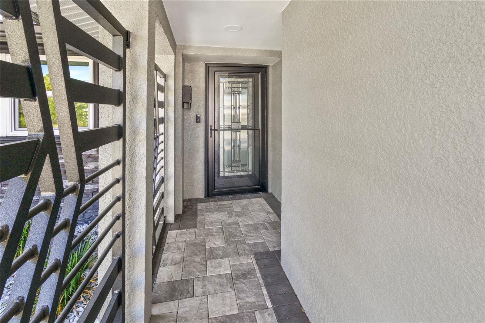 5036 BONITO DRIVE