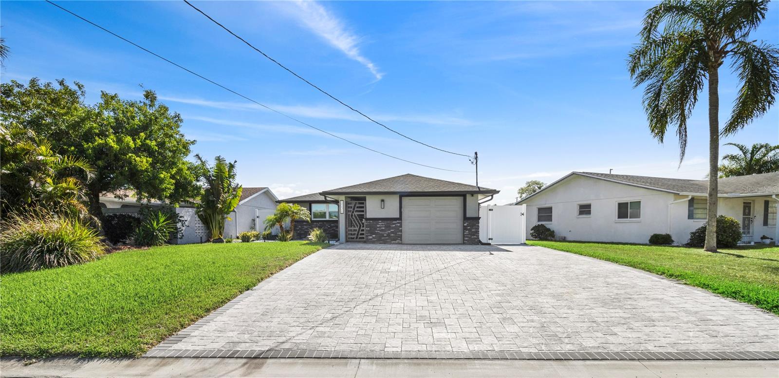 5036 BONITO DRIVE