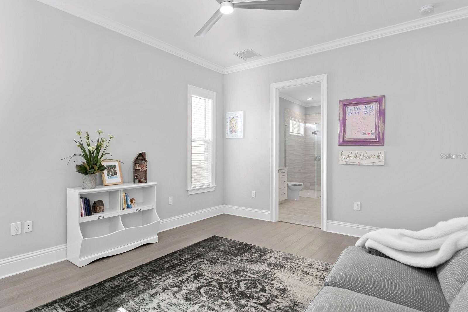 BAYSHORE BEAUTIFUL SUBDIVISION - Residential