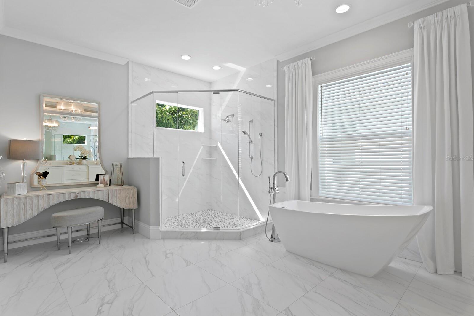 BAYSHORE BEAUTIFUL SUBDIVISION - Residential