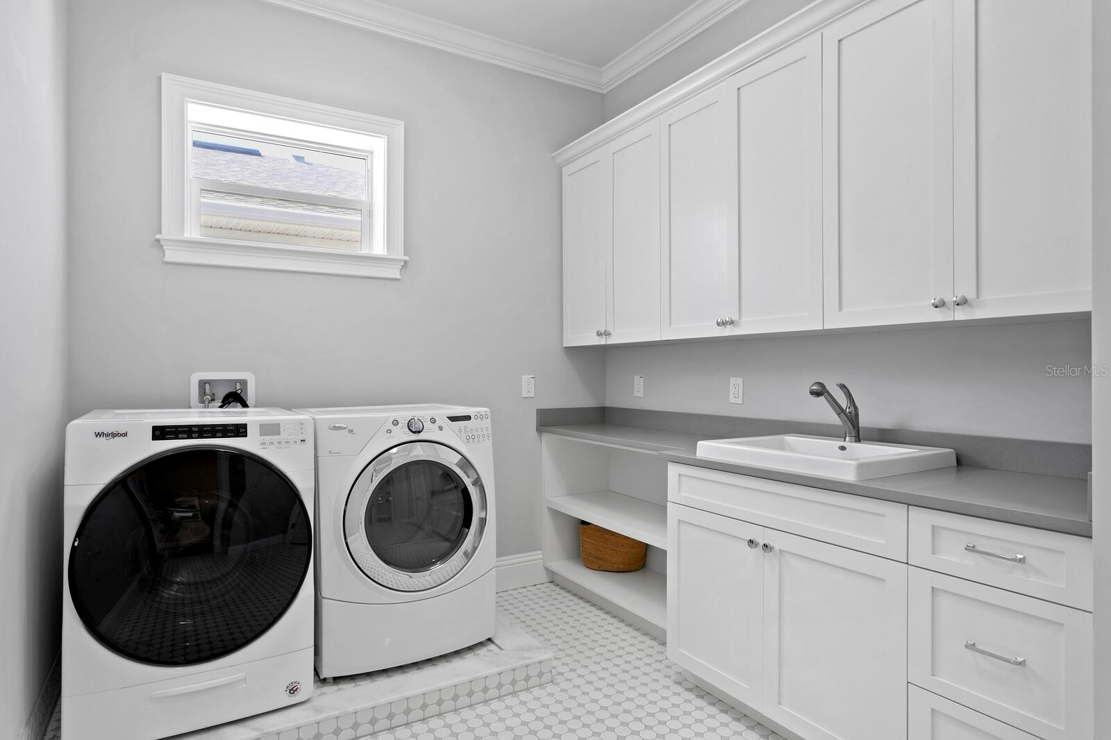 BAYSHORE BEAUTIFUL SUBDIVISION - Residential