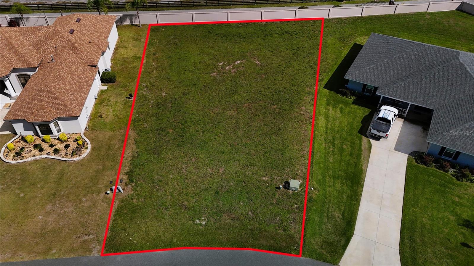 LEESBURG MAJESTIC OAKS SHORES - Land