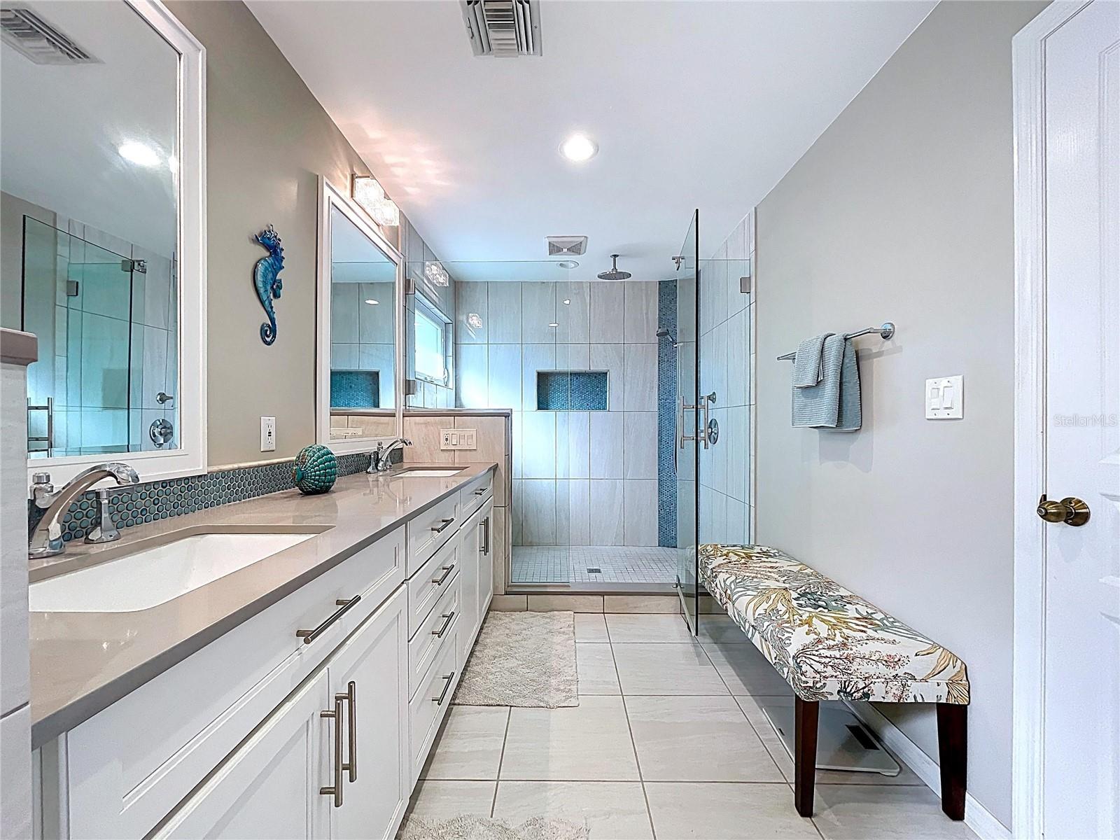 SUNSET BEACH UNIT 5 - Residential