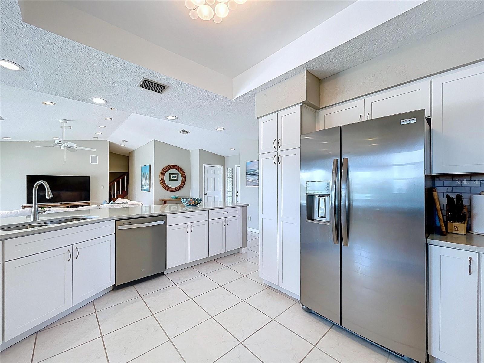 SUNSET BEACH UNIT 5 - Residential