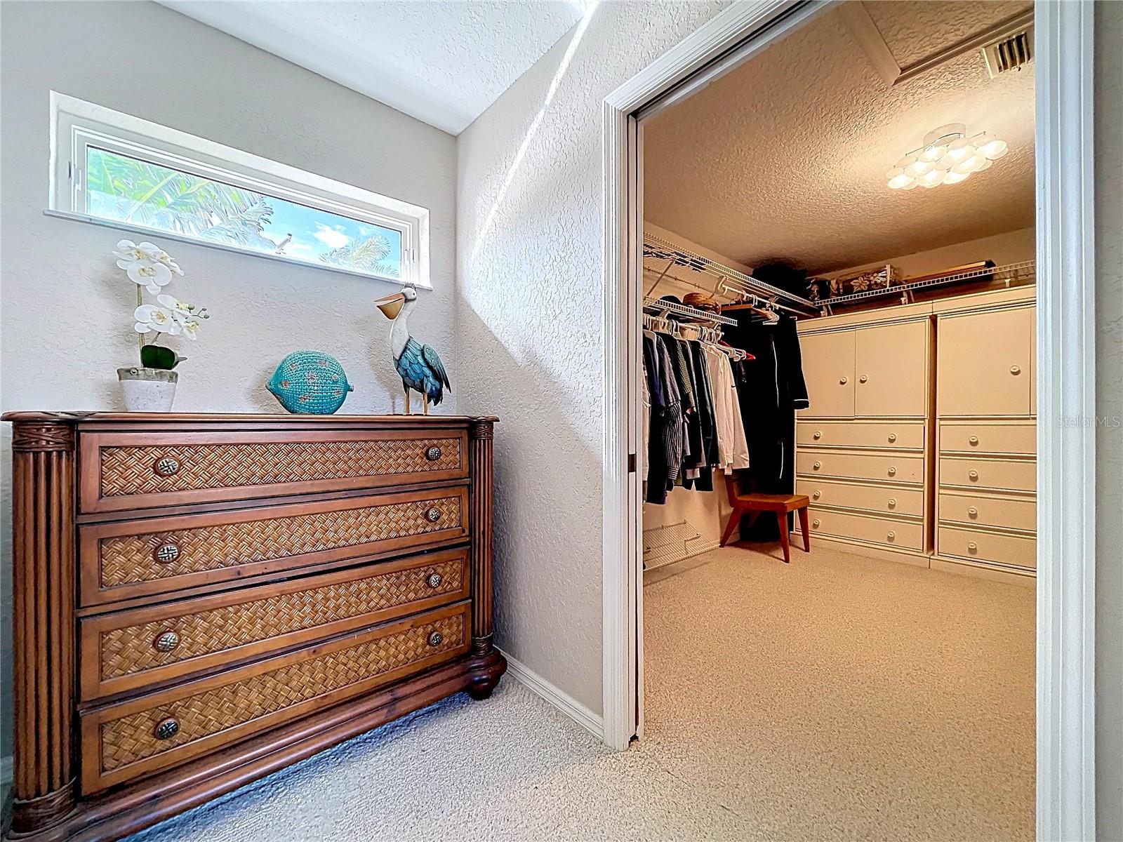 SUNSET BEACH UNIT 5 - Residential