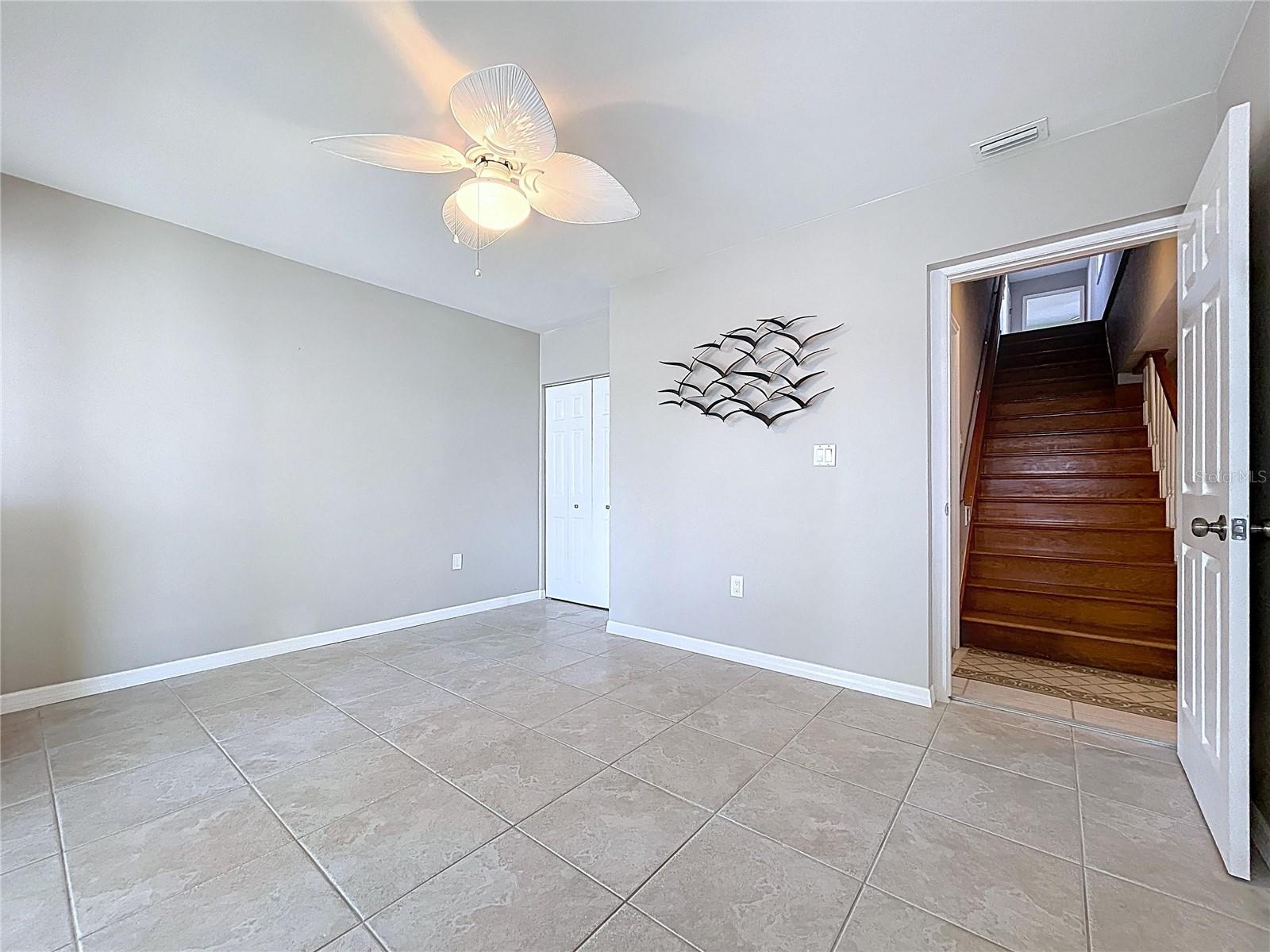 SUNSET BEACH UNIT 5 - Residential