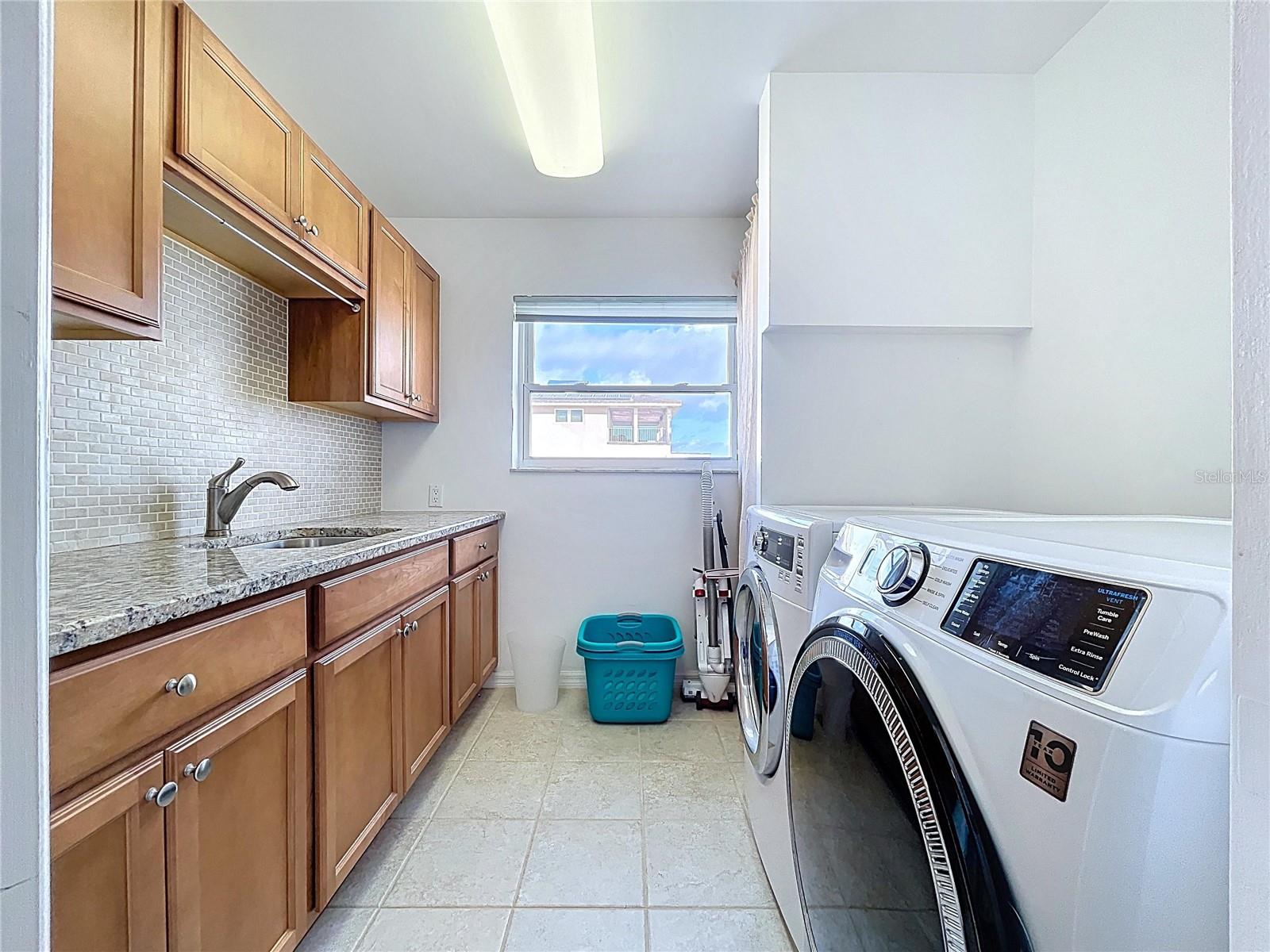 SUNSET BEACH UNIT 5 - Residential